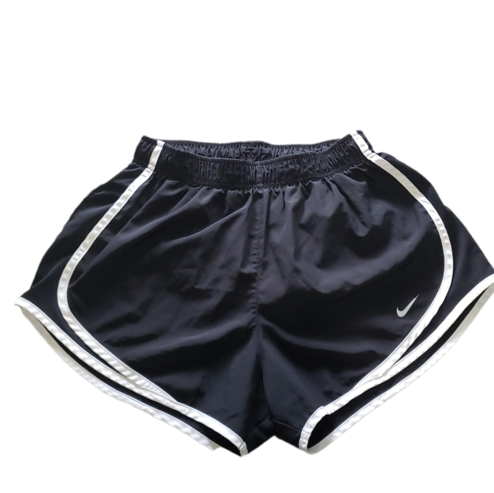 NIKE Dri-Fit women's shorts, Size M